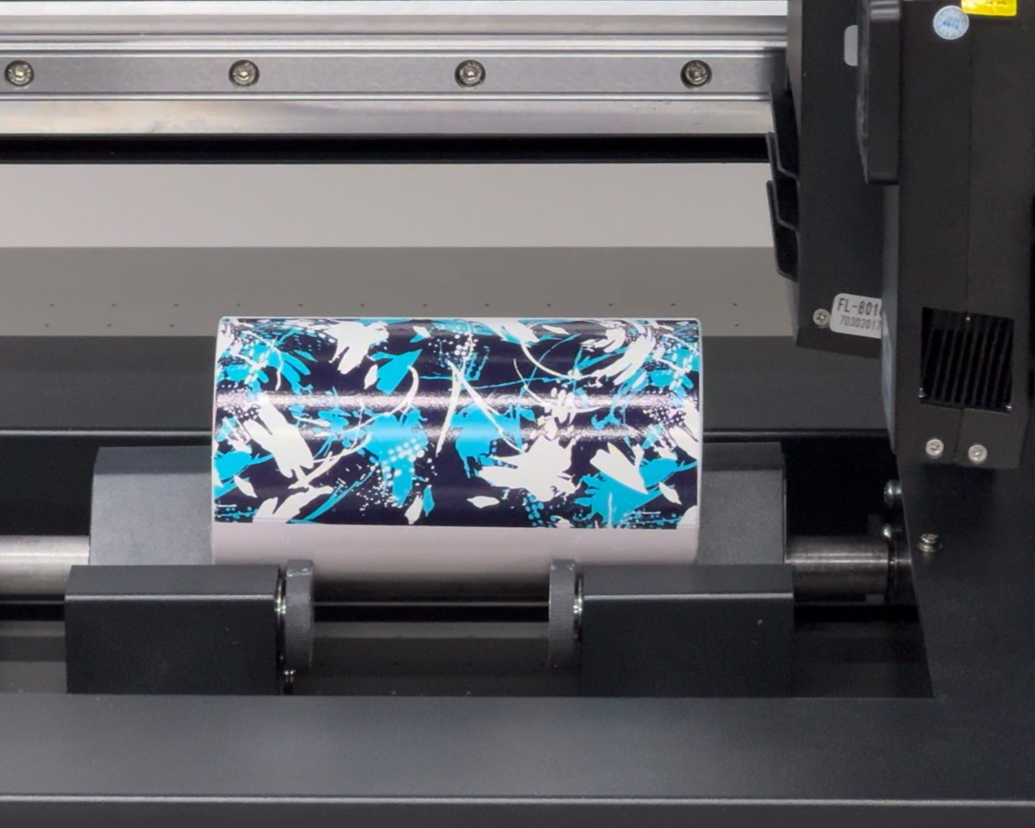 UV9060-teatures-rotary attachment