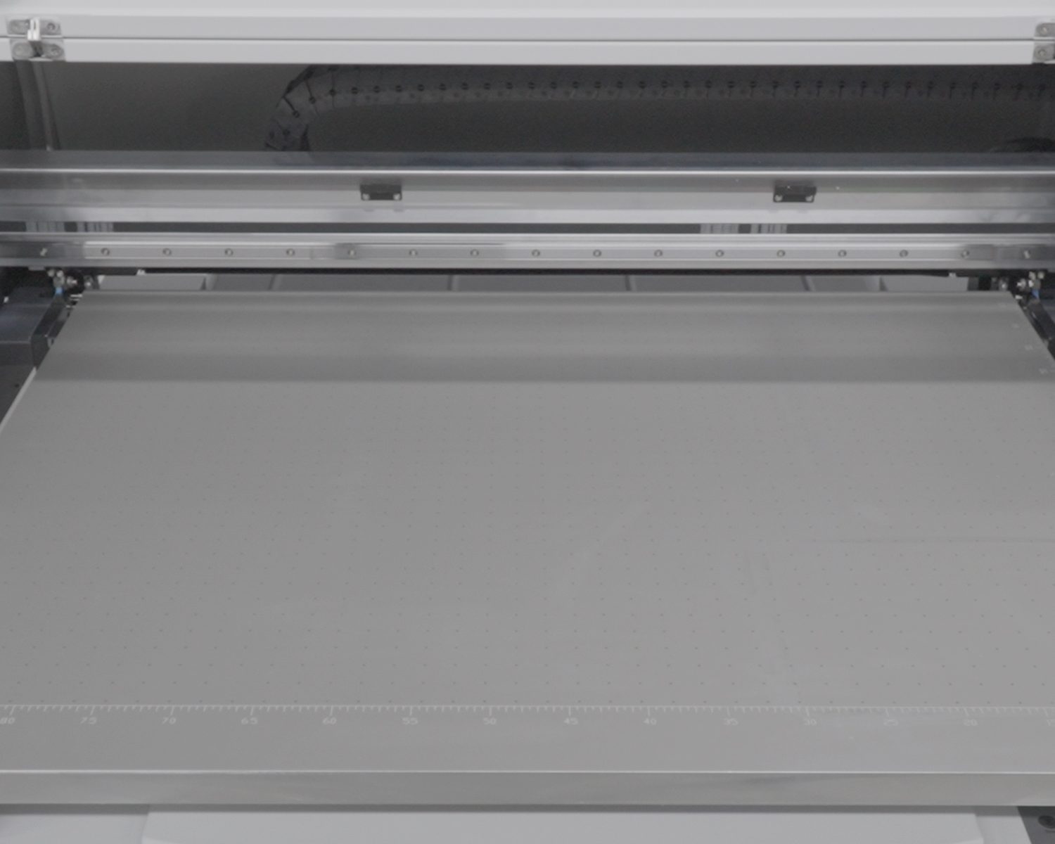 UV9060-teatures-vacuum platform